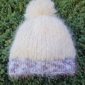 Cozy Cream Knit Beanie with Pom-Pom